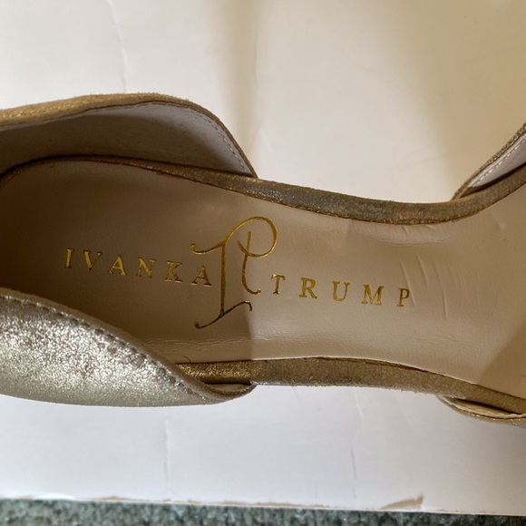 Ivanka Trump Gold Sparkly High Heels - Picture 5 of 8